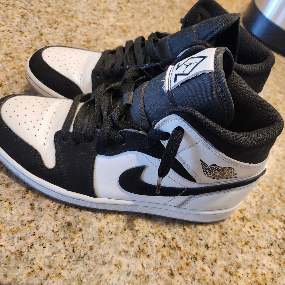 Jordan one's High top - Picture 1 of 4